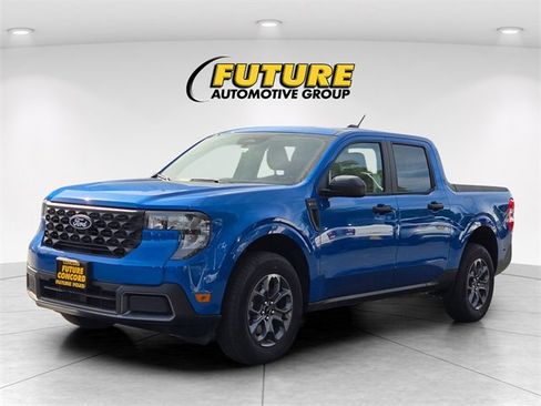 New 2025 Ford Maverick XLT image 2