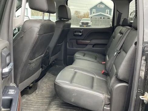 Used 2018 GMC Sierra 1500 SLT w/ SLT Premium Package image 16