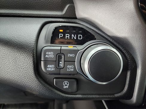 Used 2025 RAM 1500 Big Horn AWD/4WD image 55