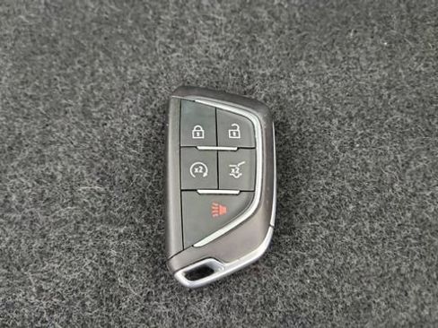 Used 2024 Cadillac Lyriq Sport image 63