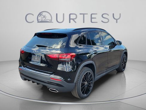 Certified 2022 Mercedes-Benz GLA 250 4MATIC image 3
