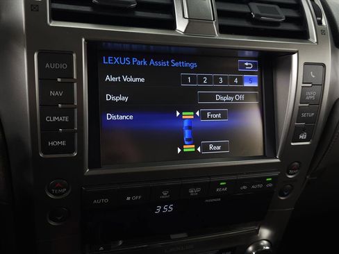 Used 2017 Lexus GX 460 image 21