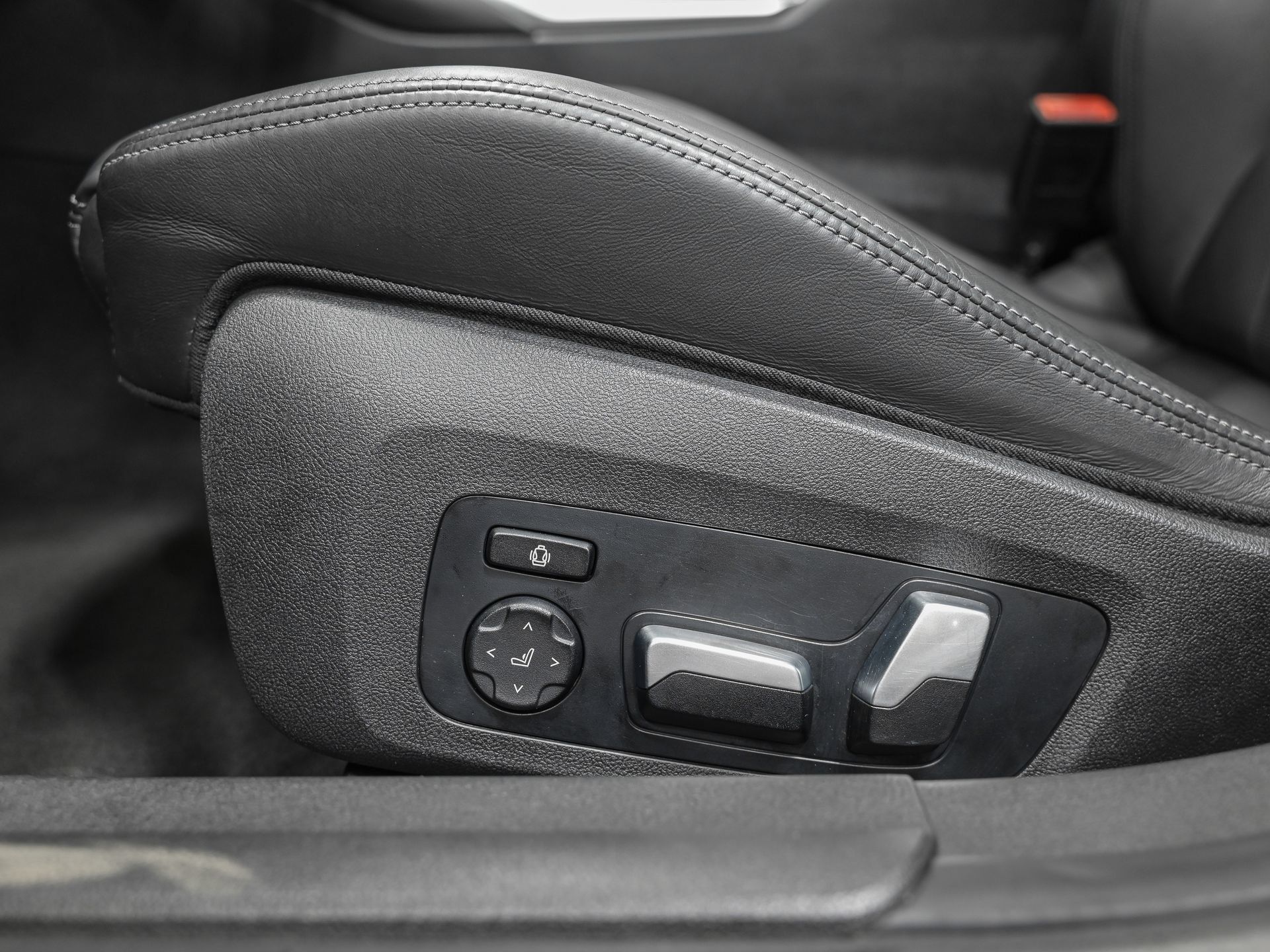 Used 2024 BMW M3 Competition AWD/4WD image 14
