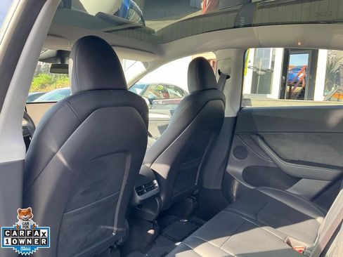 Used 2023 Tesla Model Y Long Range AWD/4WD image 33