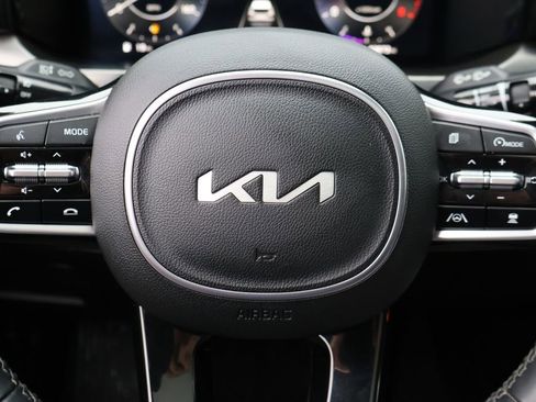 Used 2023 Kia Sorento SX FWD image 35