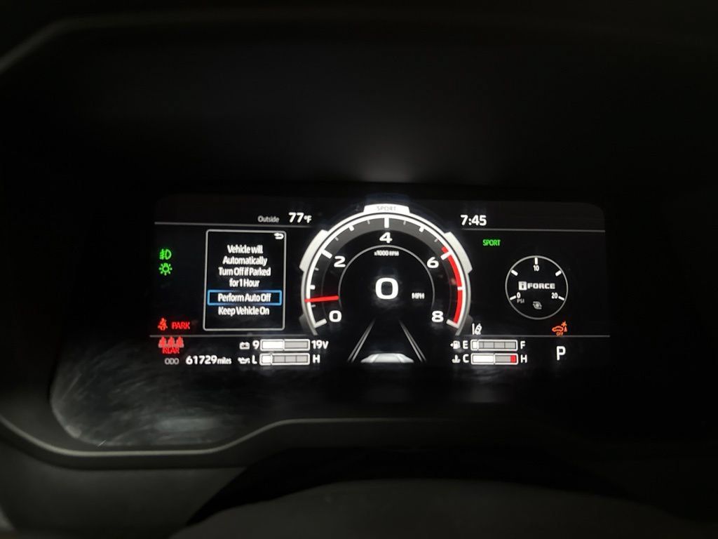 Used 2022 Toyota Tundra Platinum AWD/4WD image 23