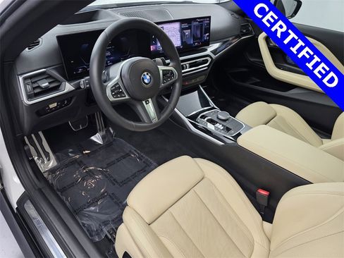 Used 2023 BMW 230i 230i w/ M Sport Package image 10