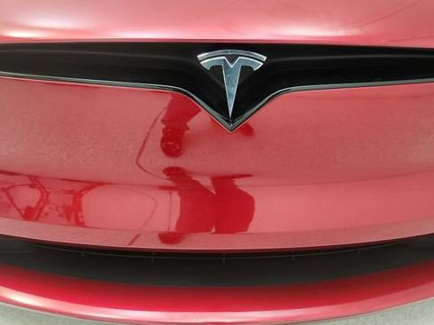 Used 2024 Tesla Model X AWD/4WD image 39