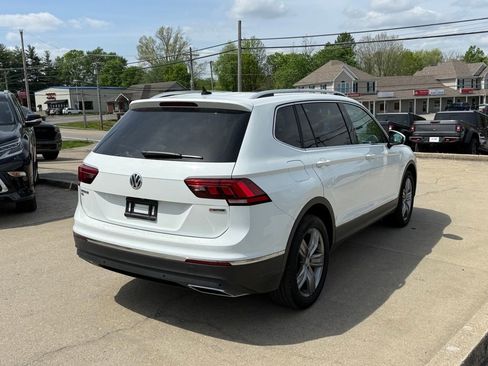 Used 2021 Volkswagen Tiguan SEL AWD/4WD image 6
