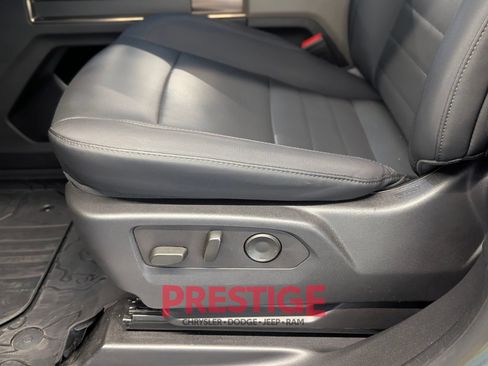 Used 2024 GMC Hummer EV 3X AWD/4WD image 30