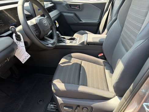 New 2026 Toyota RAV4 SE w/ Convenience Package AWD/4WD image 17