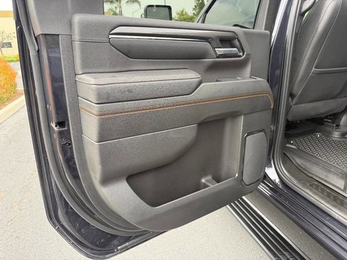 Used 2024 GMC Sierra 2500 AT4 w/ AT4 Premium Plus Package AWD/4WD image 17