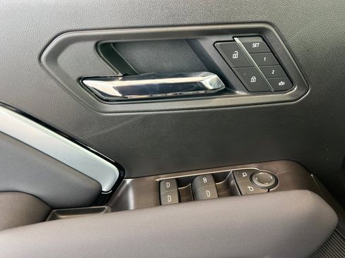 New 2026 Chevrolet Colorado Z71 w/ Technology Package image 8