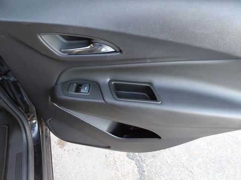 Used 2024 Chevrolet Equinox LT image 31