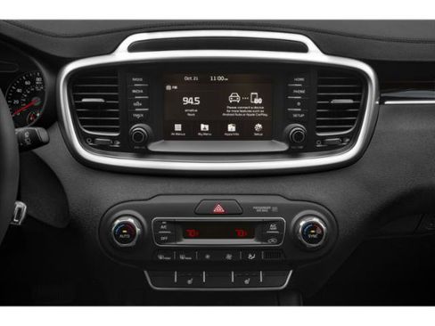 Used 2020 Kia Sorento LX FWD image 13