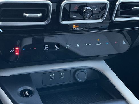 New 2026 Nissan Sentra SL w/ Floor Mat Package image 33