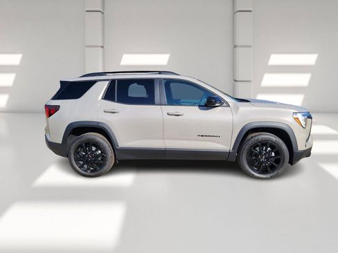 New 2026 GMC Terrain Elevation w/ Elevation Premium Package image 4