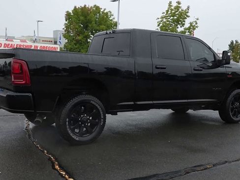 Used 2025 RAM 2500 Laramie w/ Night Edition AWD/4WD image 8