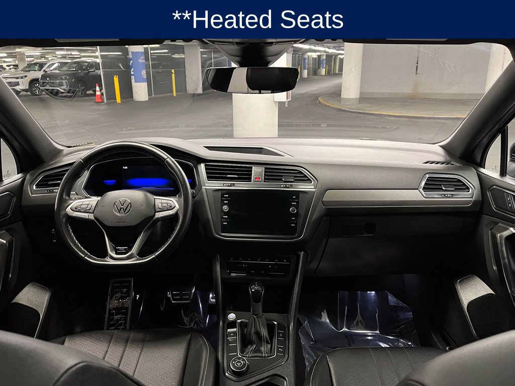 Used 2023 Volkswagen Tiguan SE R-Line AWD/4WD image 7