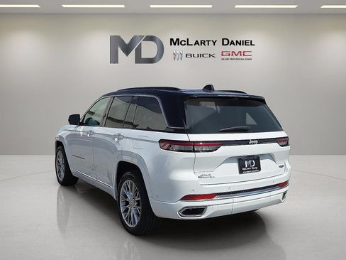 Used 2024 Jeep Grand Cherokee Summit w/ Adv Protech Group IV AWD/4WD image 13
