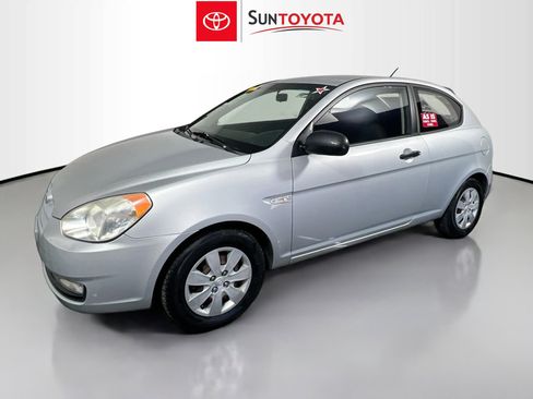 Used 2010 Hyundai Accent Hatchback image 9
