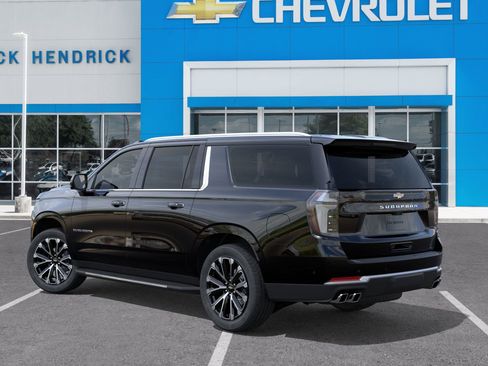 New 2026 Chevrolet Suburban High Country image 42