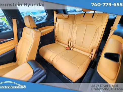 Used 2024 Jeep Grand Cherokee L Summit w/ Advanced Protech Group IV AWD/4WD image 26