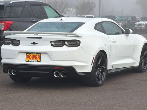Used 2023 Chevrolet Camaro ZL1 image 4