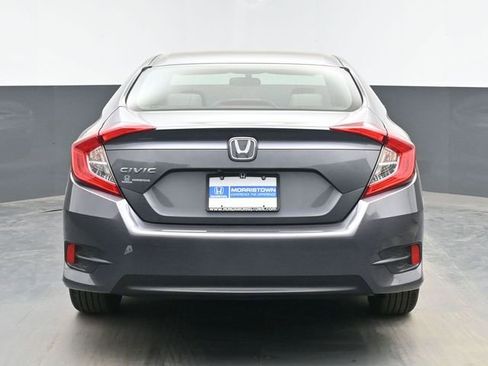 Used 2018 Honda Civic LX image 9