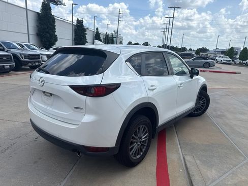 Used 2019 MAZDA CX-5 Touring FWD image 3