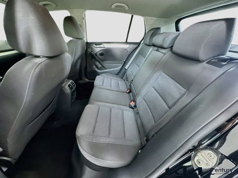 Used 2013 Volkswagen Golf TDI FWD image 21