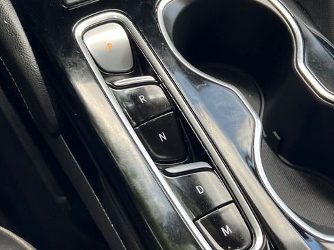 Used 2023 Buick Envision Essence FWD image 27