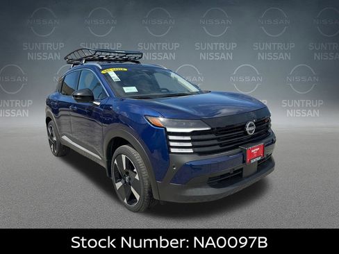 New 2026 Nissan Kicks SR w/ Cold Weather Package AWD/4WD image 9
