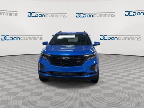 Used 2024 Chevrolet Equinox RS AWD/4WD image 3