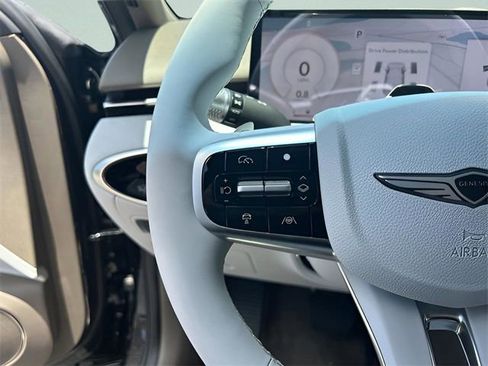 New 2026 Genesis GV70 2.5T Advanced image 28