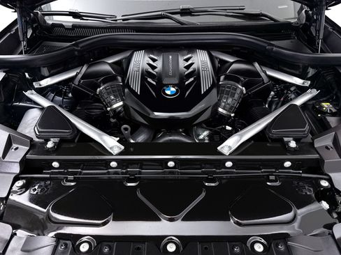 Used 2021 BMW X5 M50i w/ Executive Package AWD/4WD image 10