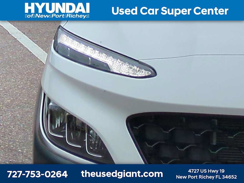 Certified 2023 Hyundai Kona Limited AWD/4WD image 9