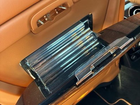 Used 2012 Jaguar XJ L Supercharged RWD image 39