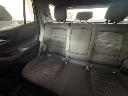 Used 2025 Chevrolet Equinox LT image 39
