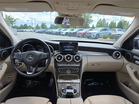 Used 2016 Mercedes-Benz C 300 4MATIC Sedan image 18