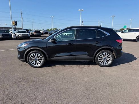 Used 2022 Ford Escape Titanium AWD/4WD image 8