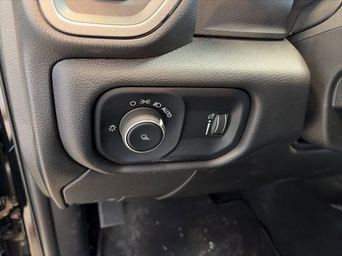 Used 2024 RAM 3500 Tradesman w/ Towing Technology Group image 29