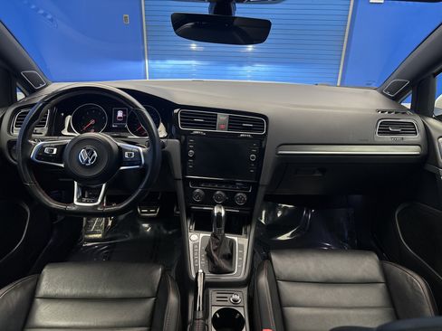 Used 2019 Volkswagen GTI SE FWD image 28