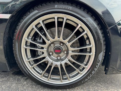 Used 2011 Subaru Impreza WRX STI image 38