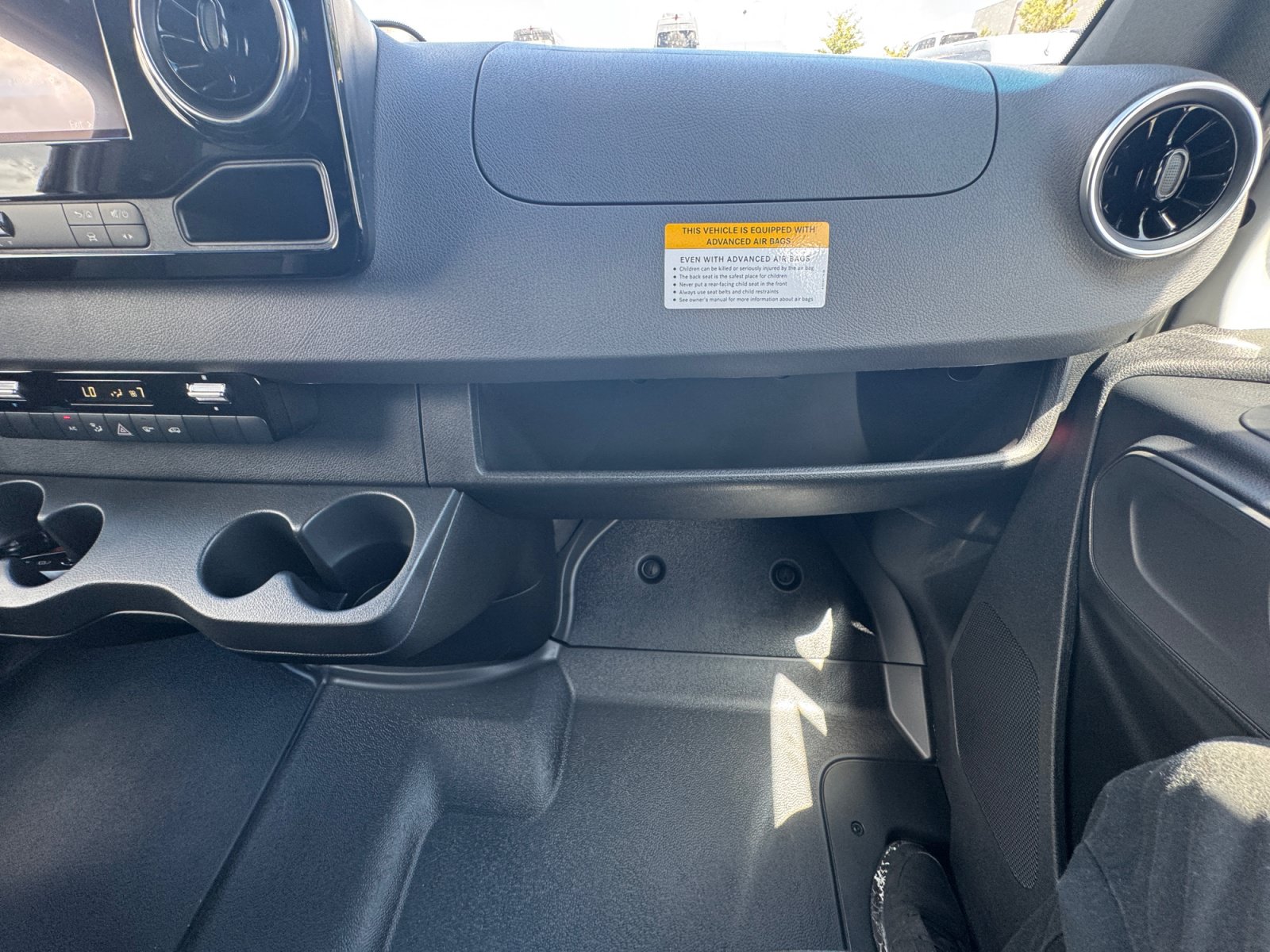 New 2026 Mercedes-Benz Sprinter 2500 image 16