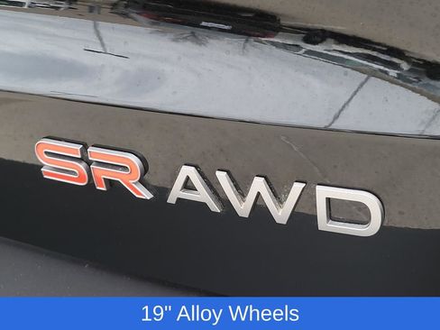 Used 2025 Nissan Kicks SR image 6