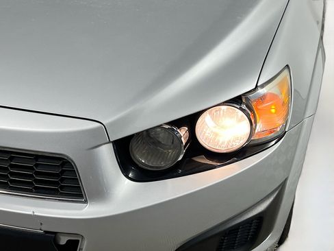 Used 2016 Chevrolet Sonic LT image 12