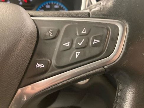 Used 2018 Chevrolet Equinox LT AWD/4WD image 30