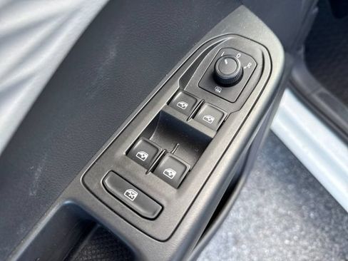 Used 2022 Volkswagen Taos S AWD/4WD image 22