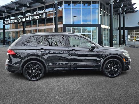 Used 2022 Volkswagen Tiguan SE R-Line image 6